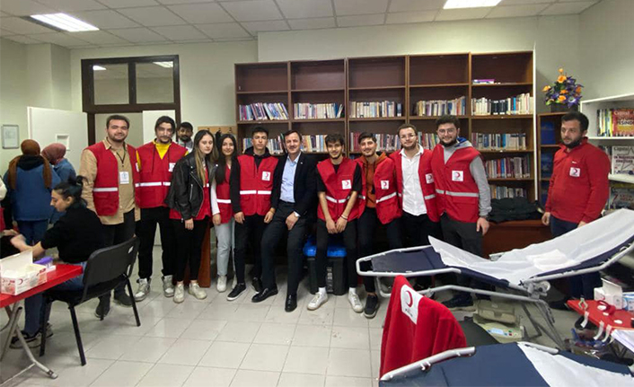 SUBÜ’den Akyazı’da 101 ünite kan bağışı — haber görseli