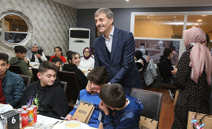 Başkan Alemdar’dan Anlamlı İftar — haber görseli