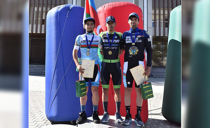 Büyükşehir'in pedalı Azerbaycan'da şampiyon oldu — haber görseli