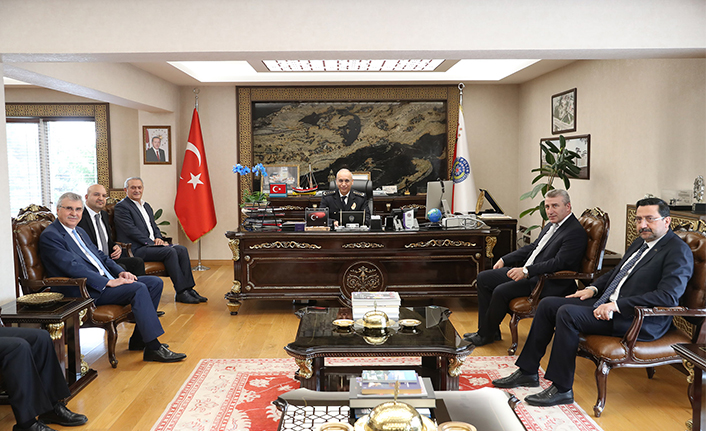 Canları pahasına huzur temin eden Türk Polisi'ne şükran borçluyuz — haber görseli