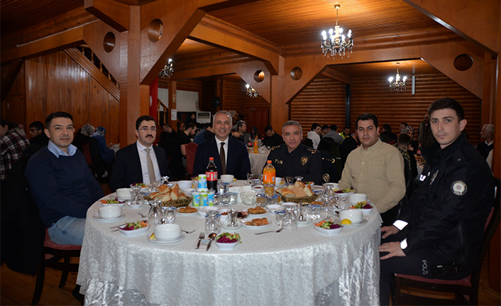 Kahraman Türk Polisi Huzurumuzun Teminatıdır — haber görseli