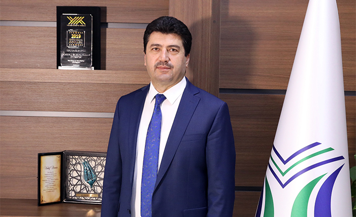 Rektör Sarıbıyık’tan 23 Nisan mesajı — haber görseli