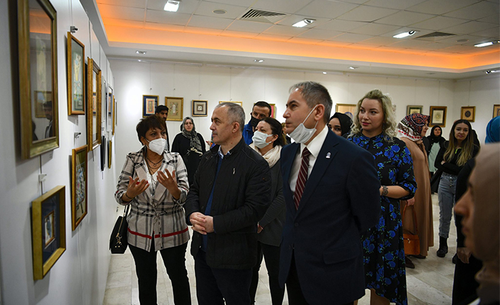 SAÜ’ De“ Sanatın Bereketi” Sergisi Açıldı — haber görseli
