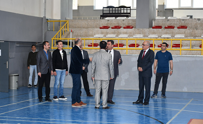 Arifiye İlçesinde Spor Salonu Yenilendi — haber görseli