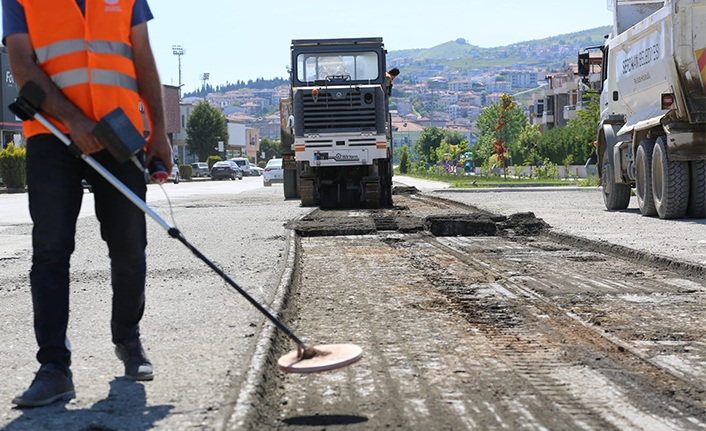 ASEM’de Asfalt Çalışmaları Devam Ediyor — haber görseli