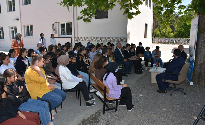 Başkan Fevzi Kılıç öğrencilerin misafiri oldu — haber görseli