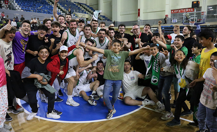 Büyükşehir Basketbol dolu dizgin — haber görseli