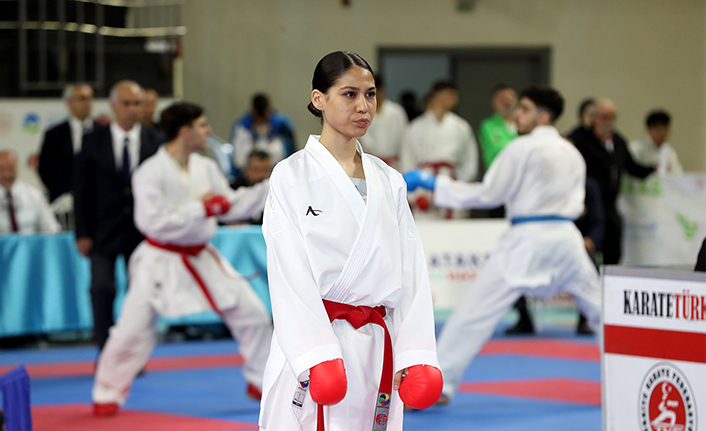 Karate şampiyonasına Büyükşehirli sporcular damga vurdu — haber görseli