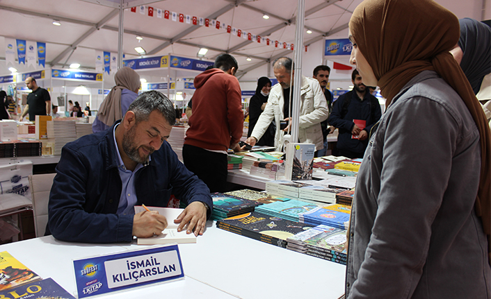 SanatFest’de Hat Sanatında Osmanlı Dönemi Üzerine Konuşuldu — haber görseli