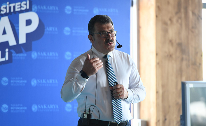TÜBİTAK Başkanı Hasan Mandal SAÜFEST’te Öğrencilerle Bir Araya Geldi — haber görseli