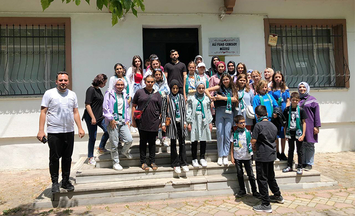 Yepyeni bir görünüme kavuşan İl Ormanı’na hayran kaldılar — haber görseli