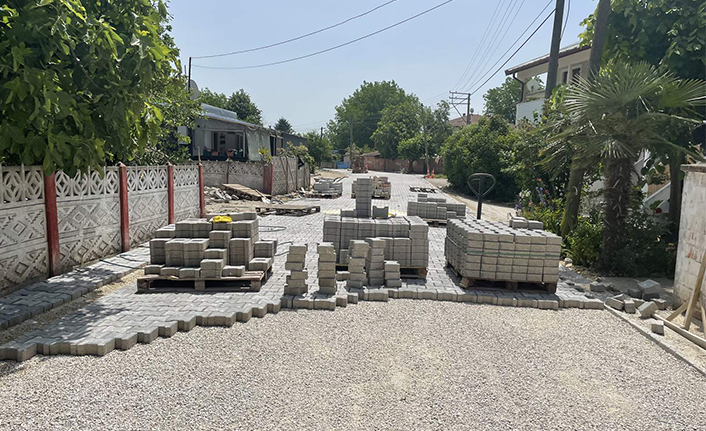 Arifiye Belediyesi Kilitli Parke Taşı çalışmalarını sürdürüyor — haber görseli
