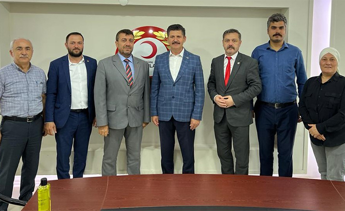 BBP Sakarya İl Teşkilatı; Türk Kızılay Sakarya Şubesi’ni ziyaret etti — haber görseli