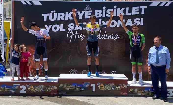 Genç pedaldan derece geldi — haber görseli
