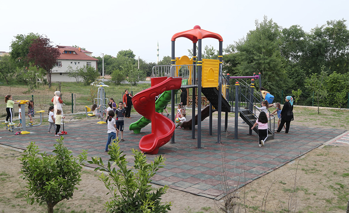 Kocaali'de yeni parklar inşa ediliyor — haber görseli