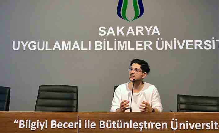 Sigaraya tepkilerini tasarımlarıyla gösterdiler — haber görseli