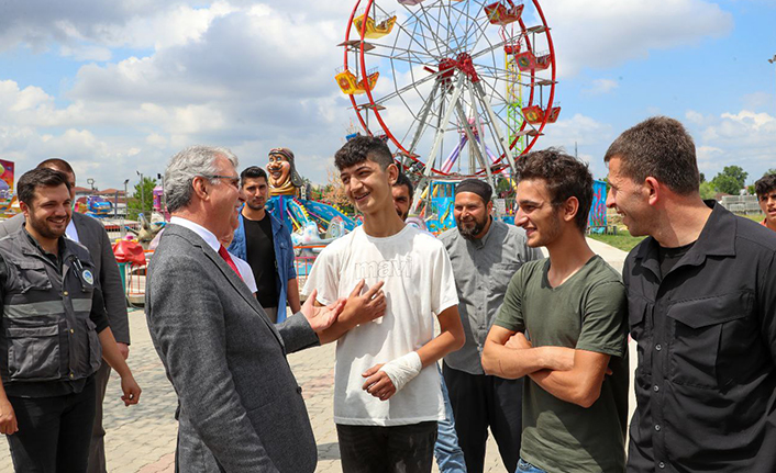 Yüce açıkladı: Yeni lunapark 23 oyun grubuyla kapılarını açtı — haber görseli