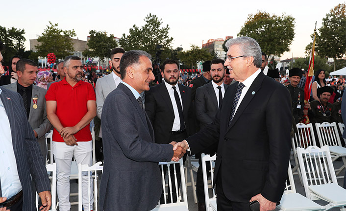 Sakarya 15 Temmuz’un 6’ncı yıl dönümünde tek yürek oldu — haber görseli
