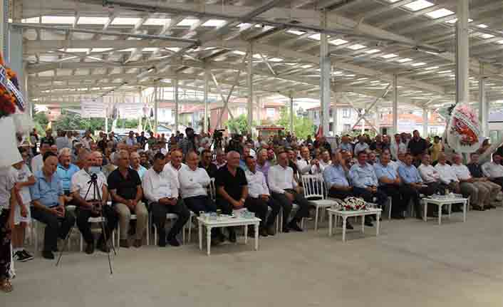 Başkan Yüce'nin talimatı ile Gölkent ve Sinanoğlu mahalleleri asfaltlanacak — haber görseli