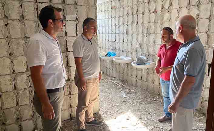 Taraklı ilçe milli eğitim müdürü onarım gören okulları gezdi — haber görseli