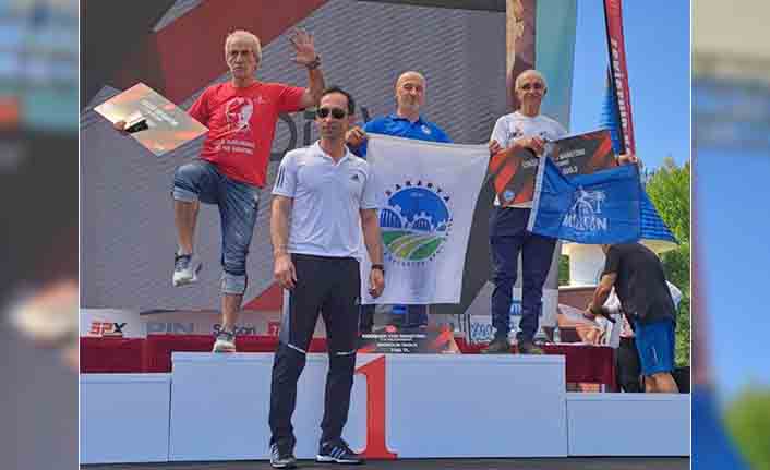 Yarı Maraton’da şampiyonluk Büyükşehir’den — haber görseli