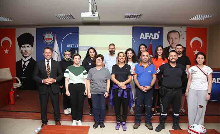 Avukatlardan farkındalık eğitimi — haber görseli