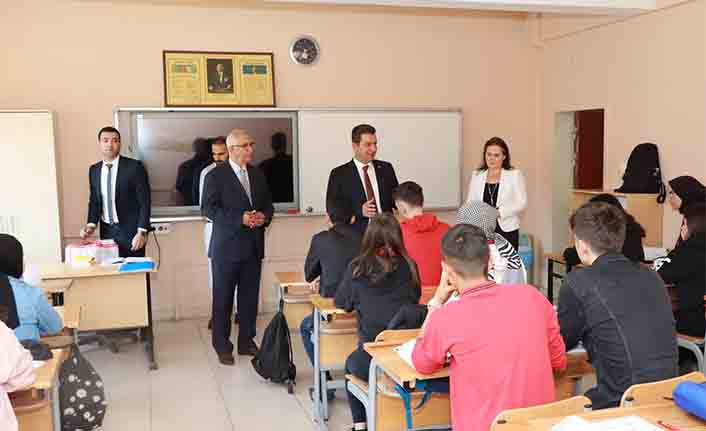 Savaşçı, Sapanca Anadolu Lisesini ziyaret etti — haber görseli