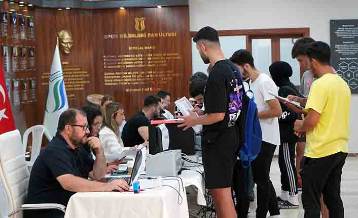 SUBÜ Spor Bilimleri Fakültesi’ne yoğun ilgi — haber görseli