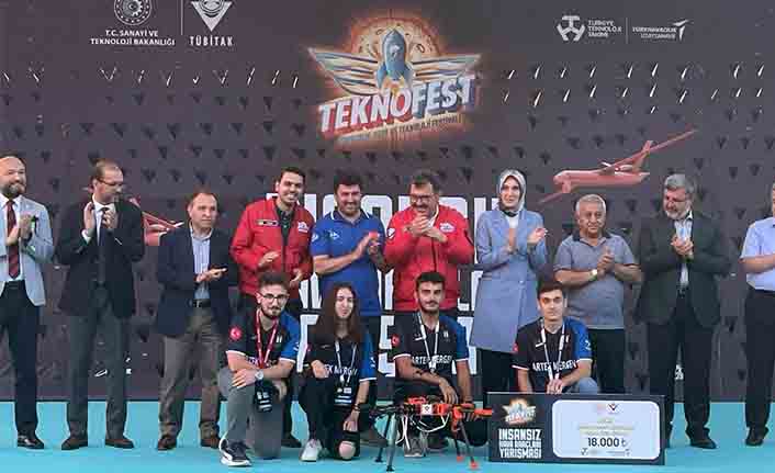 SUBÜ TEKNOFEST’te başarılarıyla göz doldurdu — haber görseli