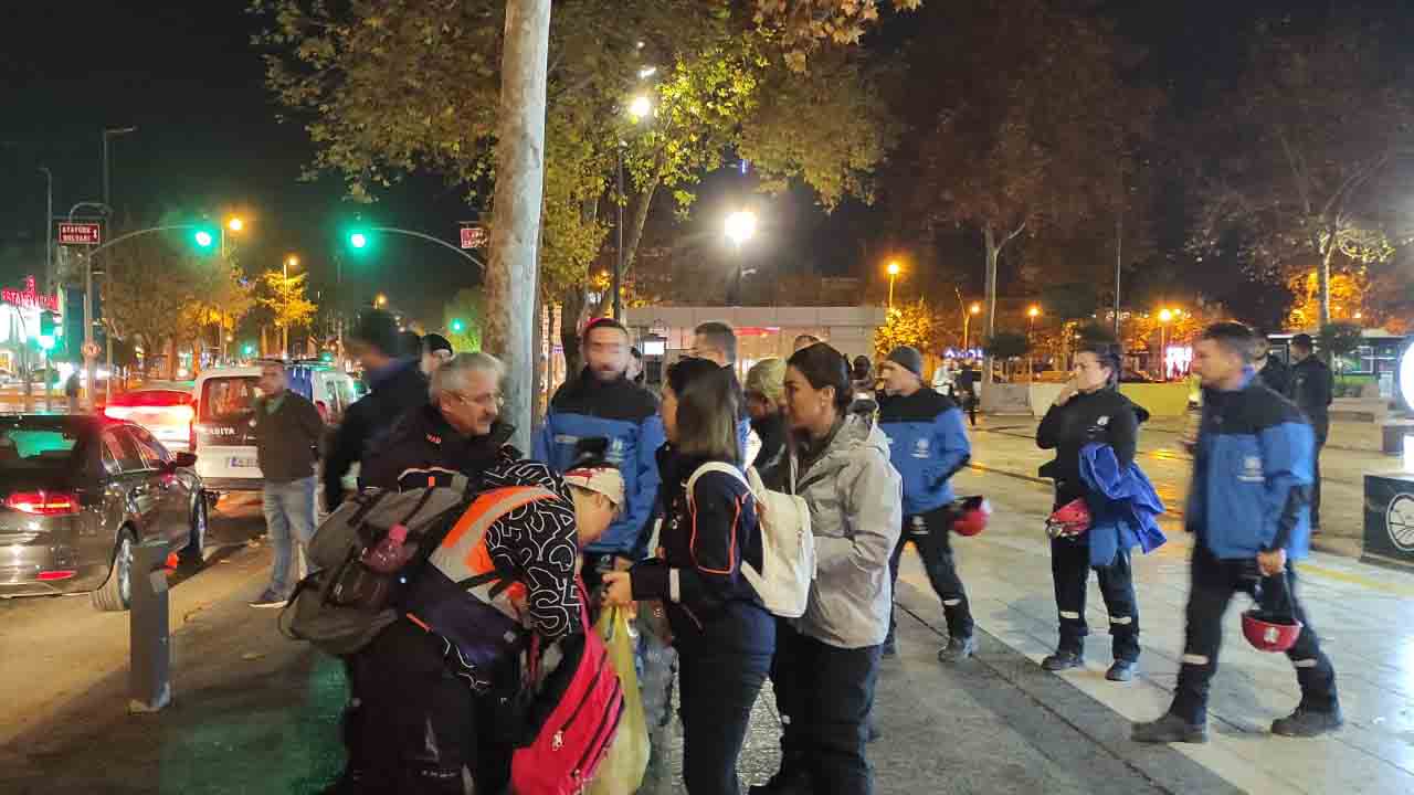 Gönüllü Hafız Arama kurtarma timi (hak) sahada — haber görseli