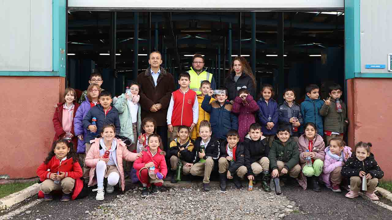 Minik öğrencilere suyun önemi eğitici gezi ile anlatıldı — haber görseli