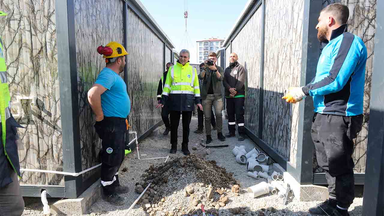 400 konteynerlik kentin altyapısı tamam, bağlantılara başlandı — haber görseli
