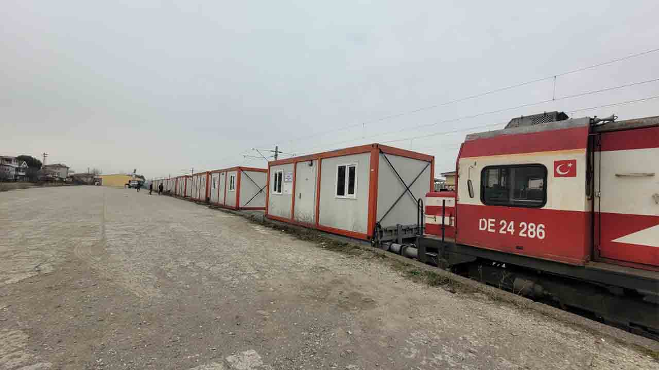 SATSO Konteynerleri Deprem Bölgesine Gitmek üzere yola çıkıyor — haber görseli