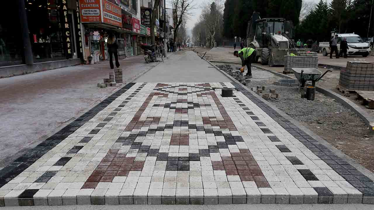 Şehrin sembolü Çark Caddesi’ne yepyeni bir yüz — haber görseli
