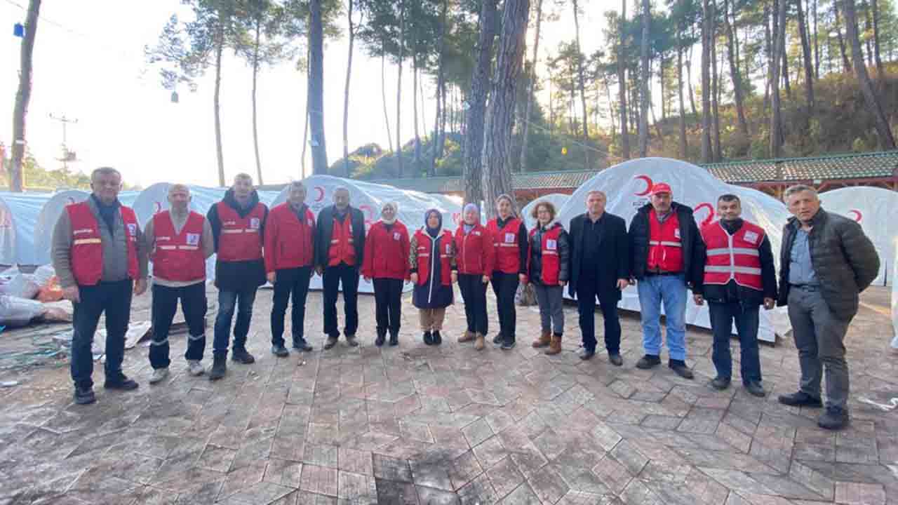 Nur GÜLŞAN; “Deprem bölgesinde yardımlarımız devam ediyor.” — haber görseli