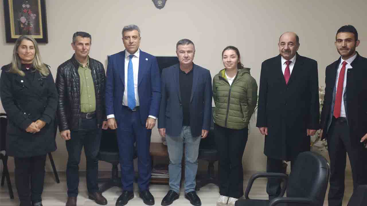 Öztürk Yılmaz’dan SGC’ye ziyaret — haber görseli