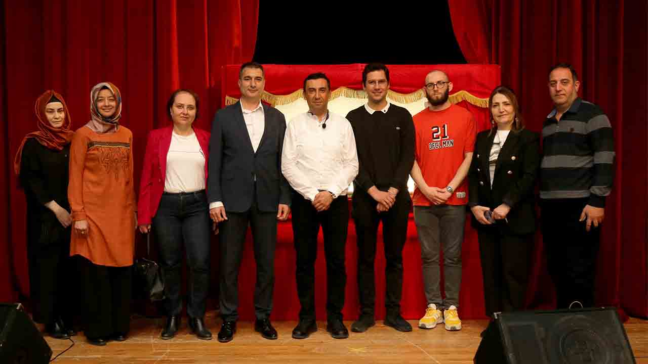 Dünya Tiyatrolar günü SGM’de kutlandı — haber görseli