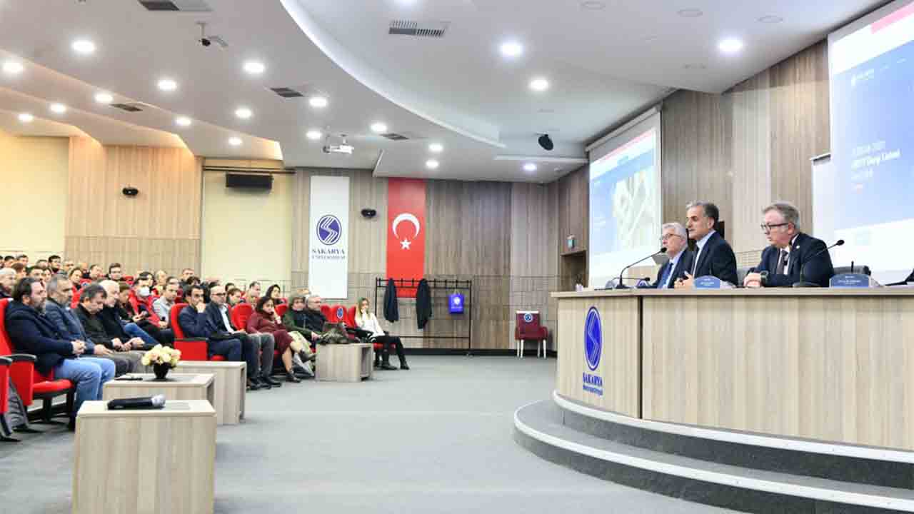 Sakarya Üniversitesi'nde Akademik Genel Kurul toplantısı gerçekleştirildi — haber görseli
