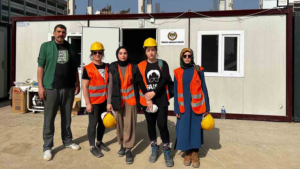 Sakarya Barosu gönüllüleri Hatay'a gitti — haber görseli