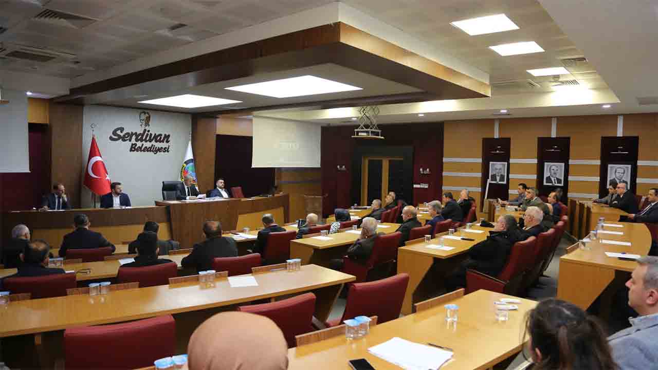 Serdivan Belediye meclisi toplandı — haber görseli