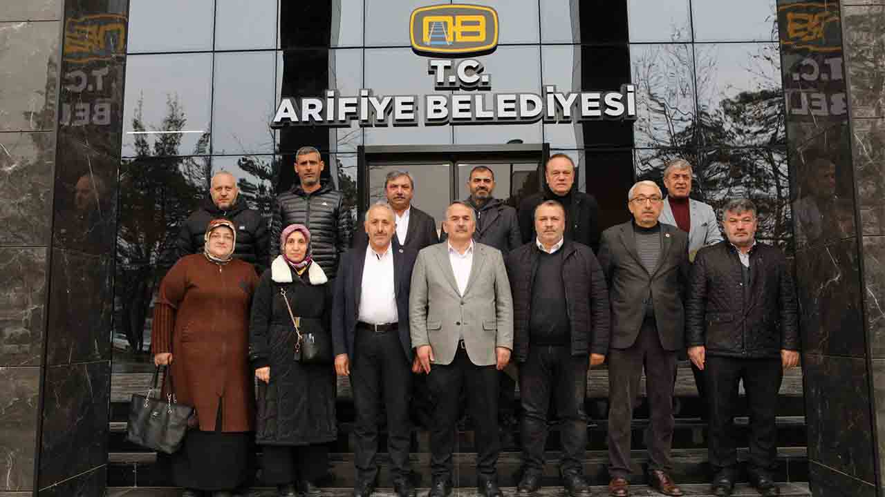 Arifiye Belediyesi Yeni Hizmet binasında İlk meclis toplantısını gerçekleştirdi — haber görseli