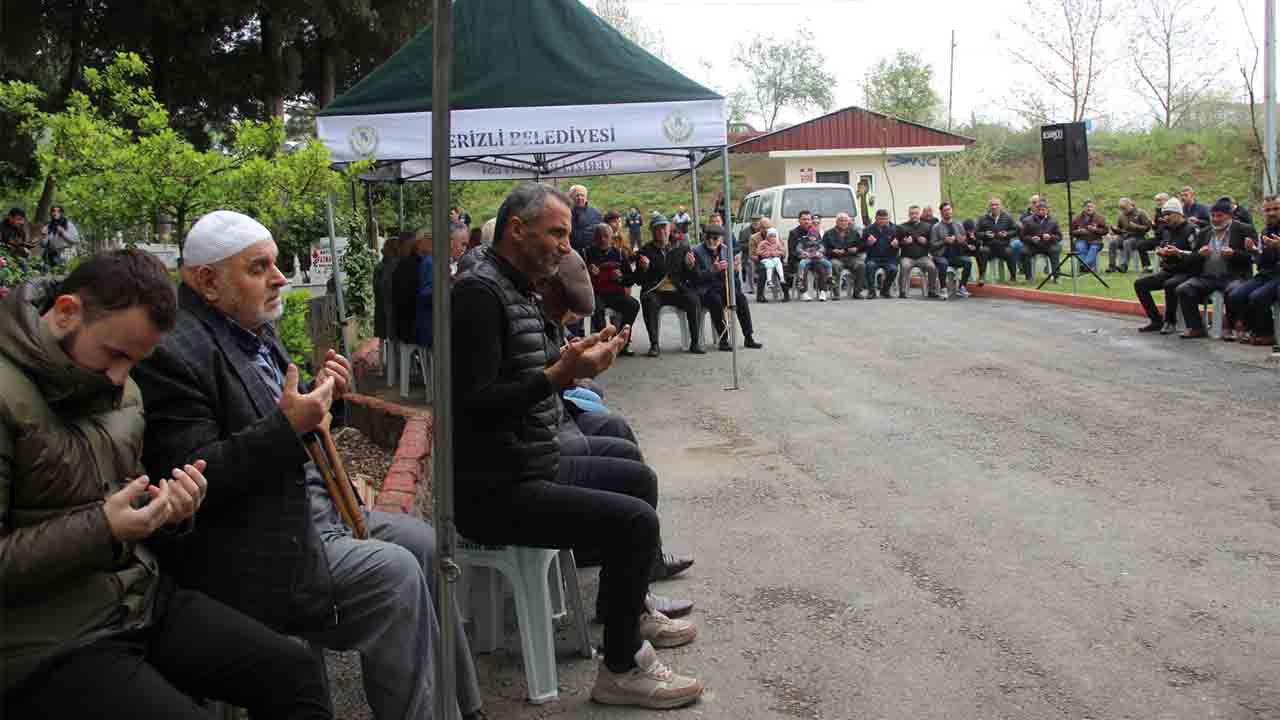 Ferizli'de Geleneksel Arefe Günü duaları yapıldı — haber görseli
