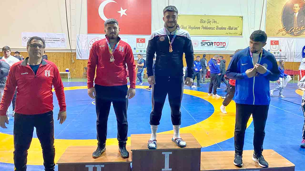 SUBÜ’lü güreşçiler dünya şampiyonasında yarışacak — haber görseli