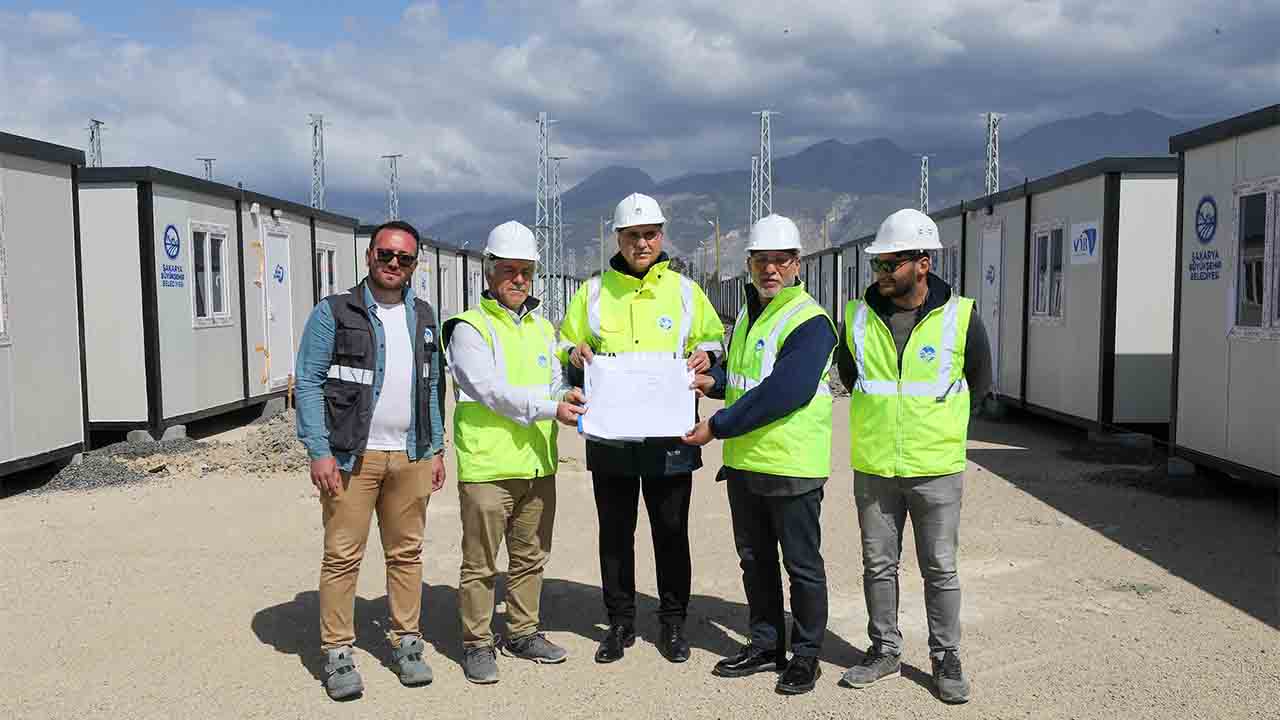 Yüce deprem bölgesinden 85 milyona seslendi: “Sakarya'nın kardeşlerine sınırı yoktur” — haber görseli