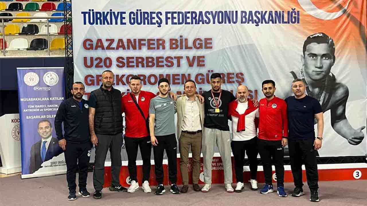 Büyükşehir Güreş Takımı, Türkiye Şampiyonası'nda Başarılı performans gösterdi — haber görseli