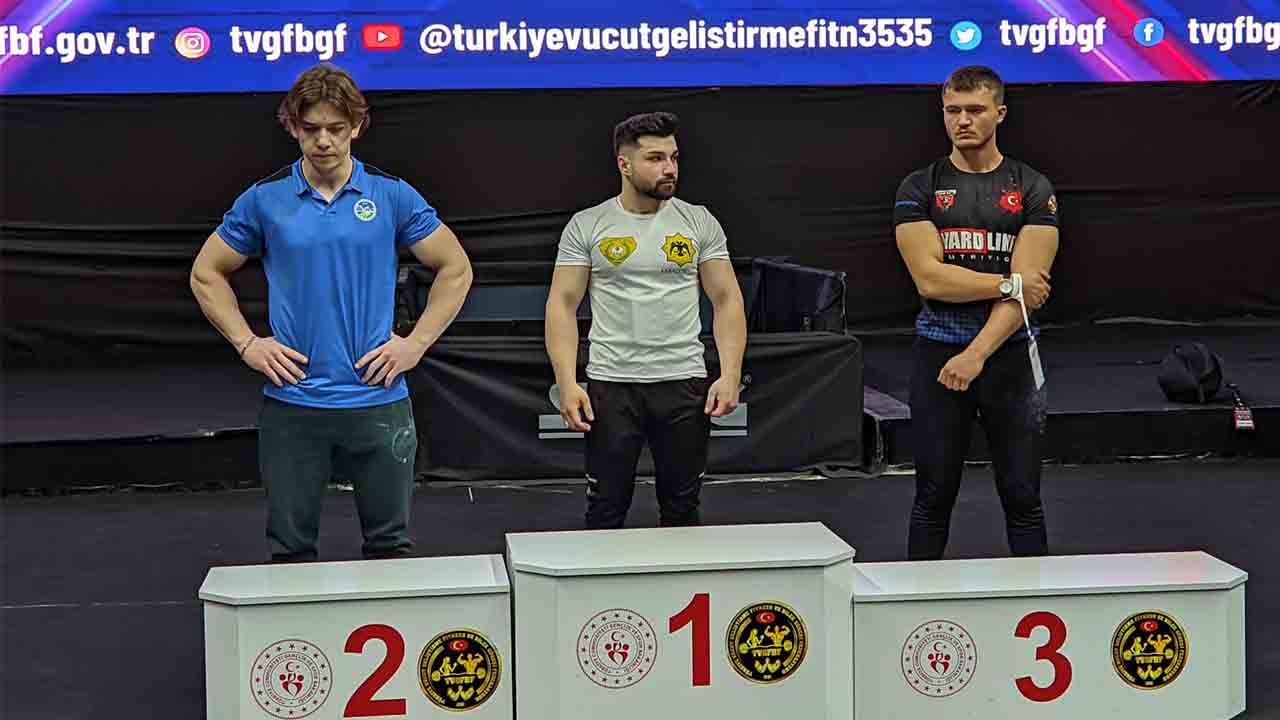Büyükşehir bilek güreşçisi Avrupa yolunda — haber görseli