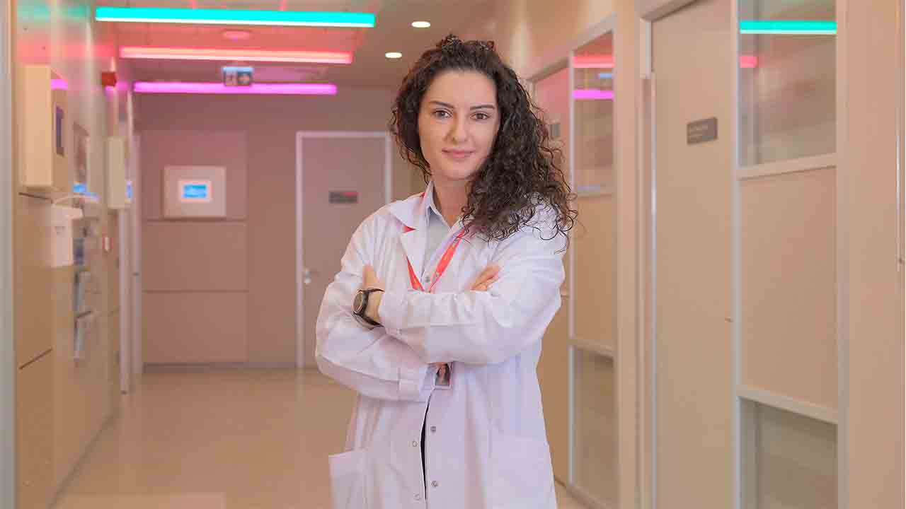 Siyasi haberlere maruz kalmak endişe ve stres seviyesini artırabilir — haber görseli