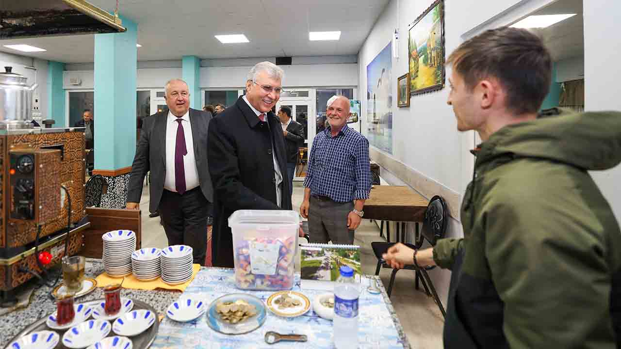 Başkan Yüce’nin son durağı Söğütlü: “Şahlanışın miladı 14 Mayıs olacak” — haber görseli