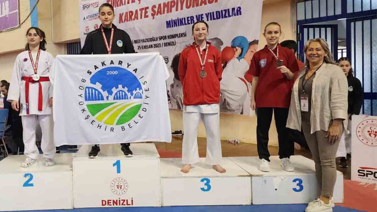Şampiyon karateci A Milli formayla Karadağ’da tatamiye çıkacak — haber görseli