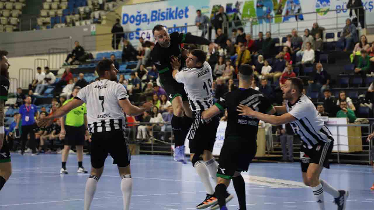 Büyükşehir hentbolun yarı finaldeki rakibi Beşiktaş — haber görseli